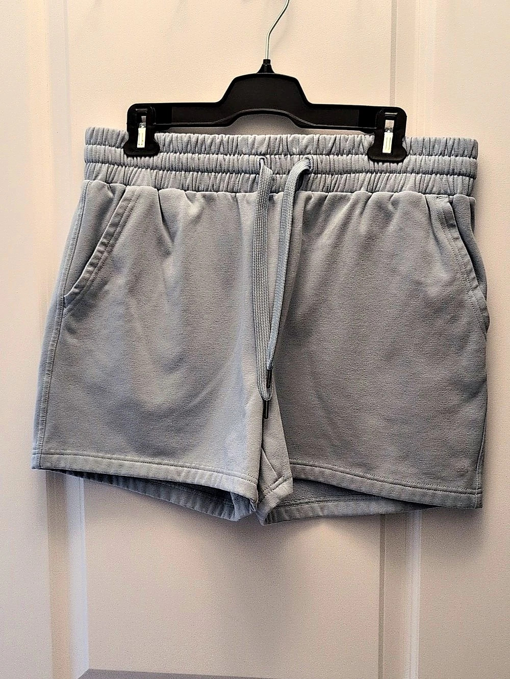 Shambhala Gray Athletic Shorts Size Large Like New
